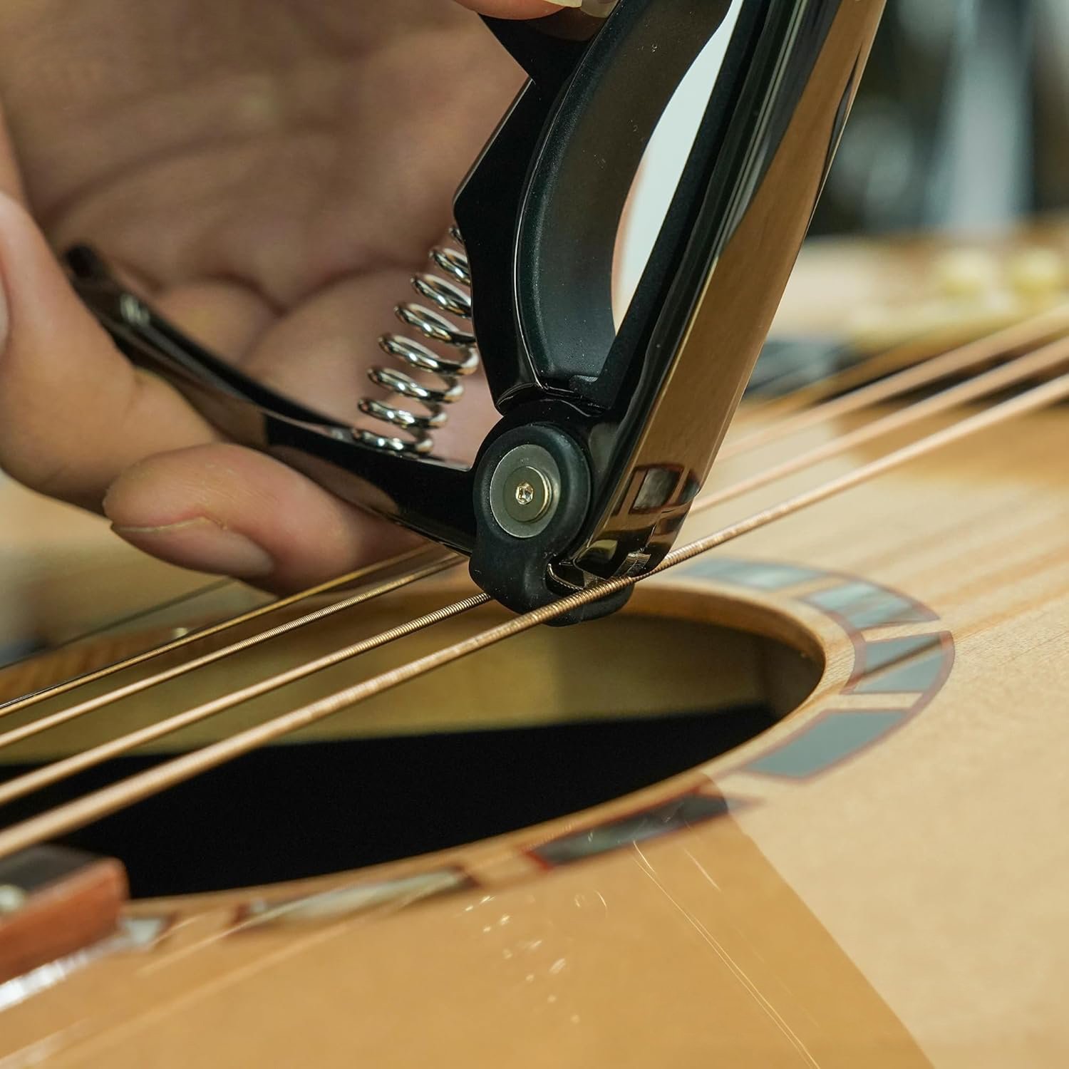 Capo de Guitarra 4 en 1 para G - Musical Instrument In English reseña y precio
