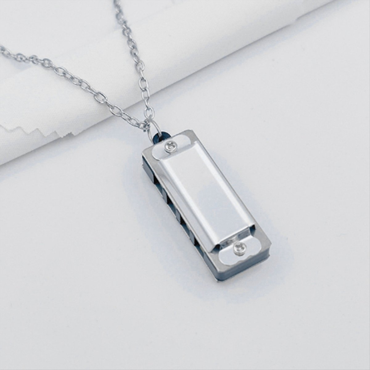 Mini Armónica ABXY con Collar, - Musical Instrument Gif reseña y precio
