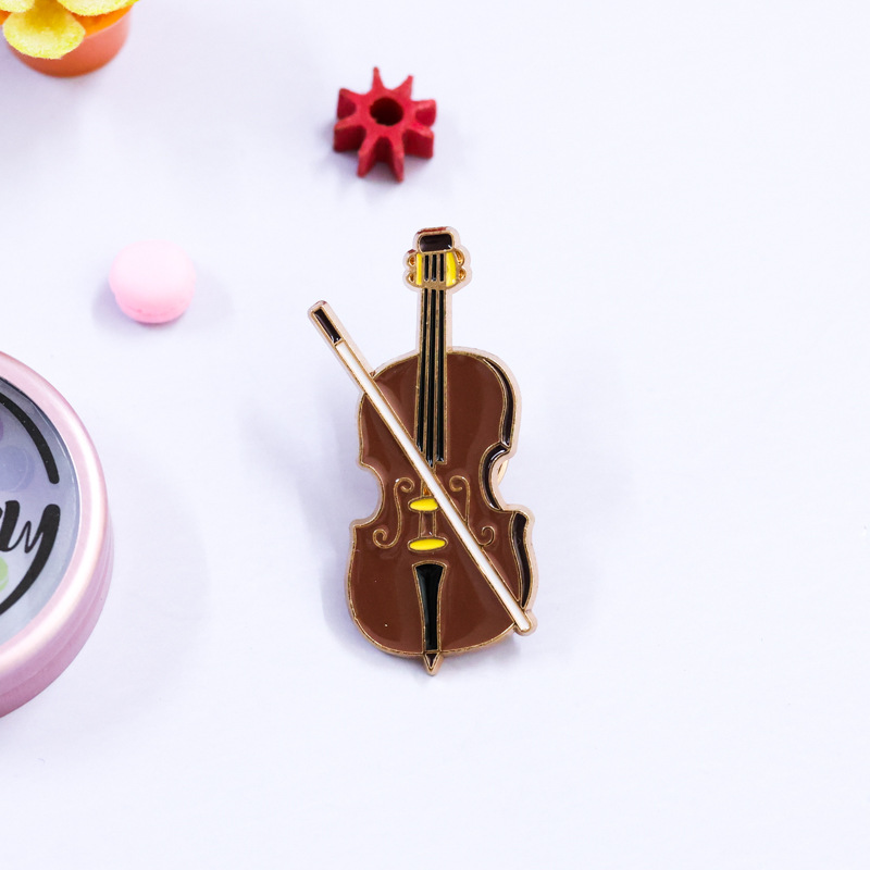Pin de esmalte de Violín de di - Musical Instruments Cartoon reseña y precio